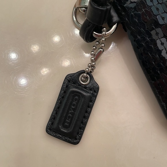 Y2K Coach wristlet - Picture 2 of 6